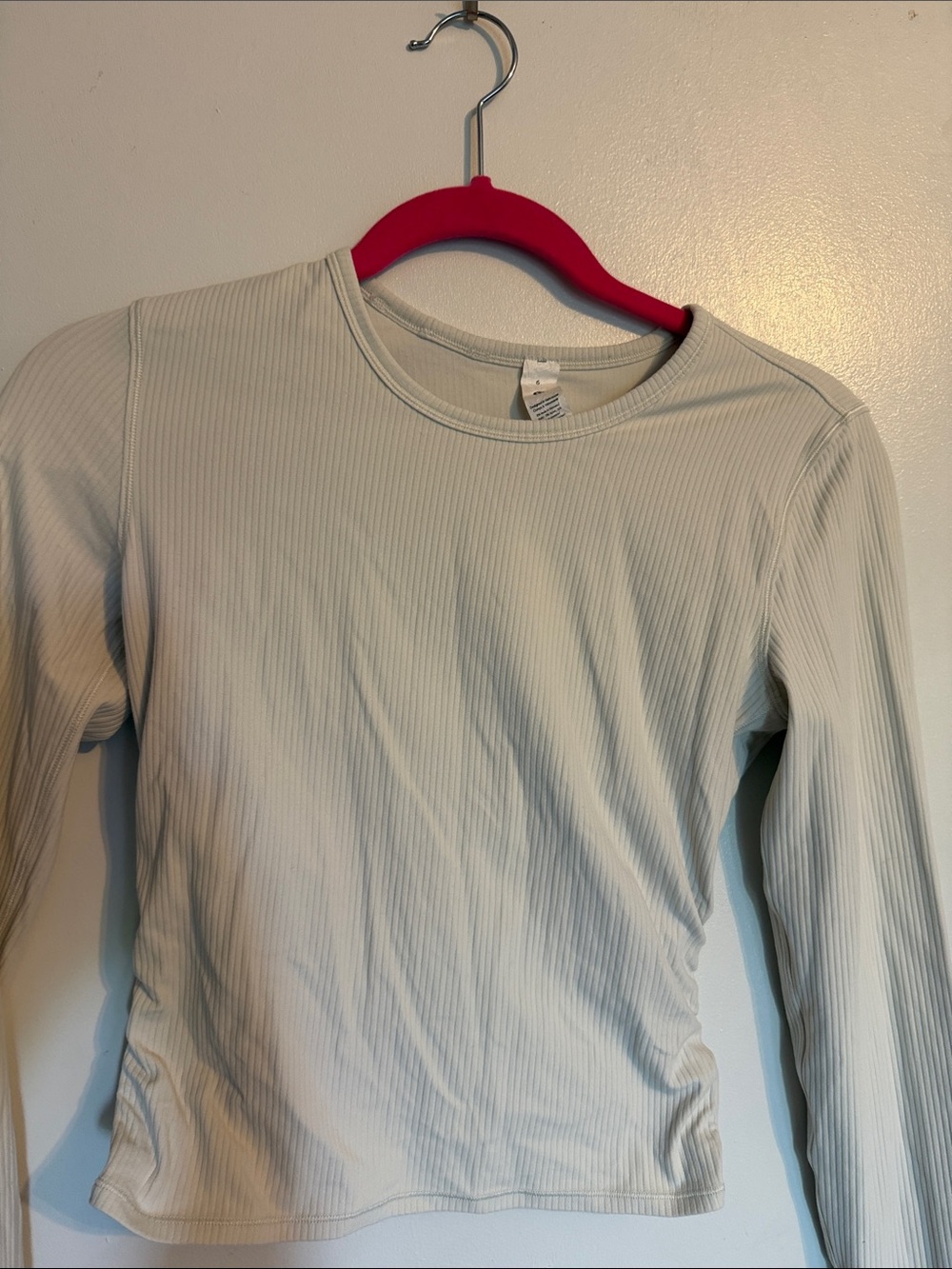 Lululemon Ribbed Long-Sleeve Crewneck Top in Light Cream/light gray  size 6